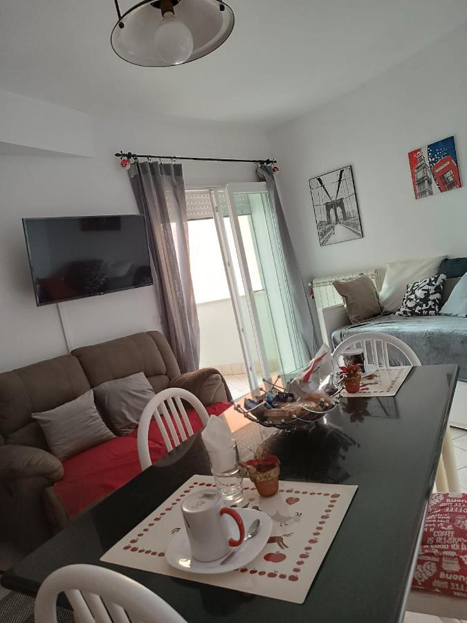 Armareaoverseassuites Fiumicino Buitenkant foto