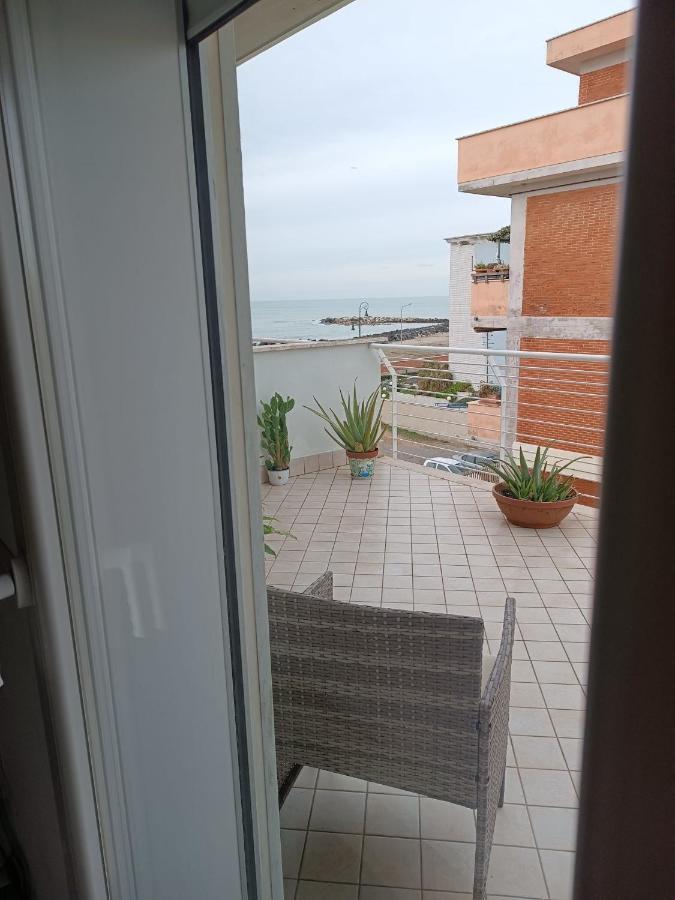 Armareaoverseassuites Fiumicino Buitenkant foto