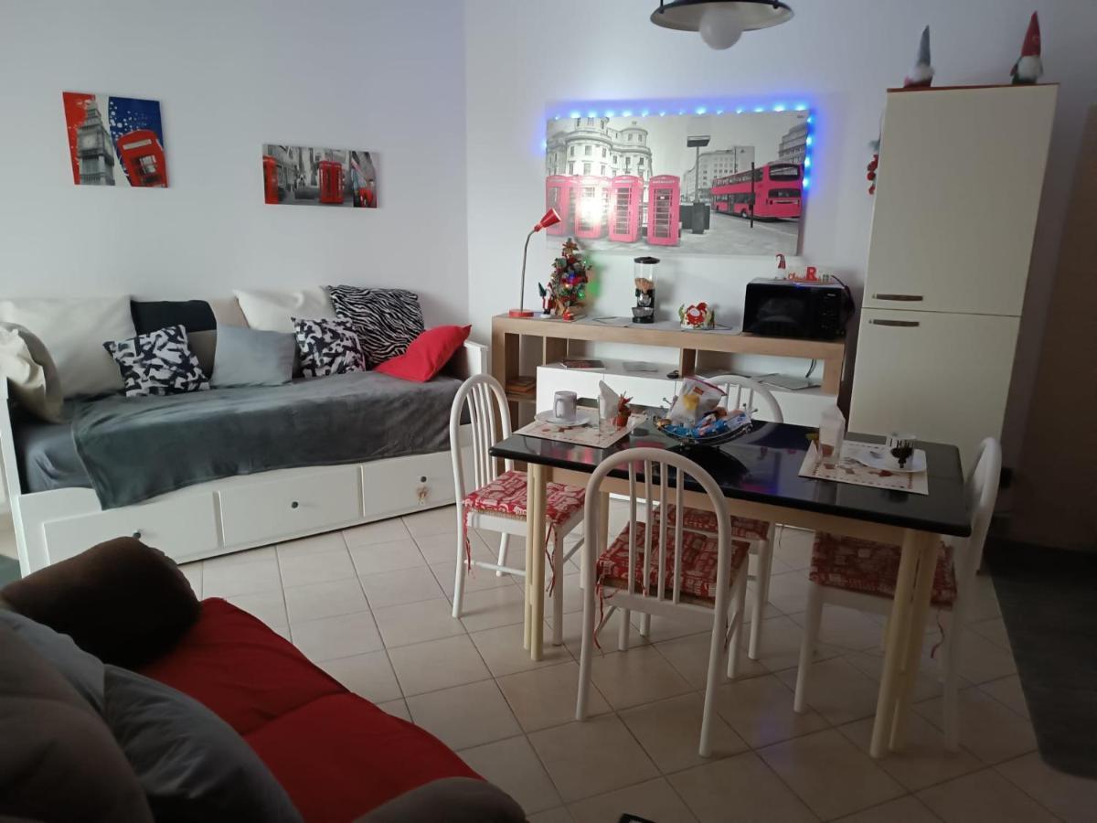 Armareaoverseassuites Fiumicino Buitenkant foto