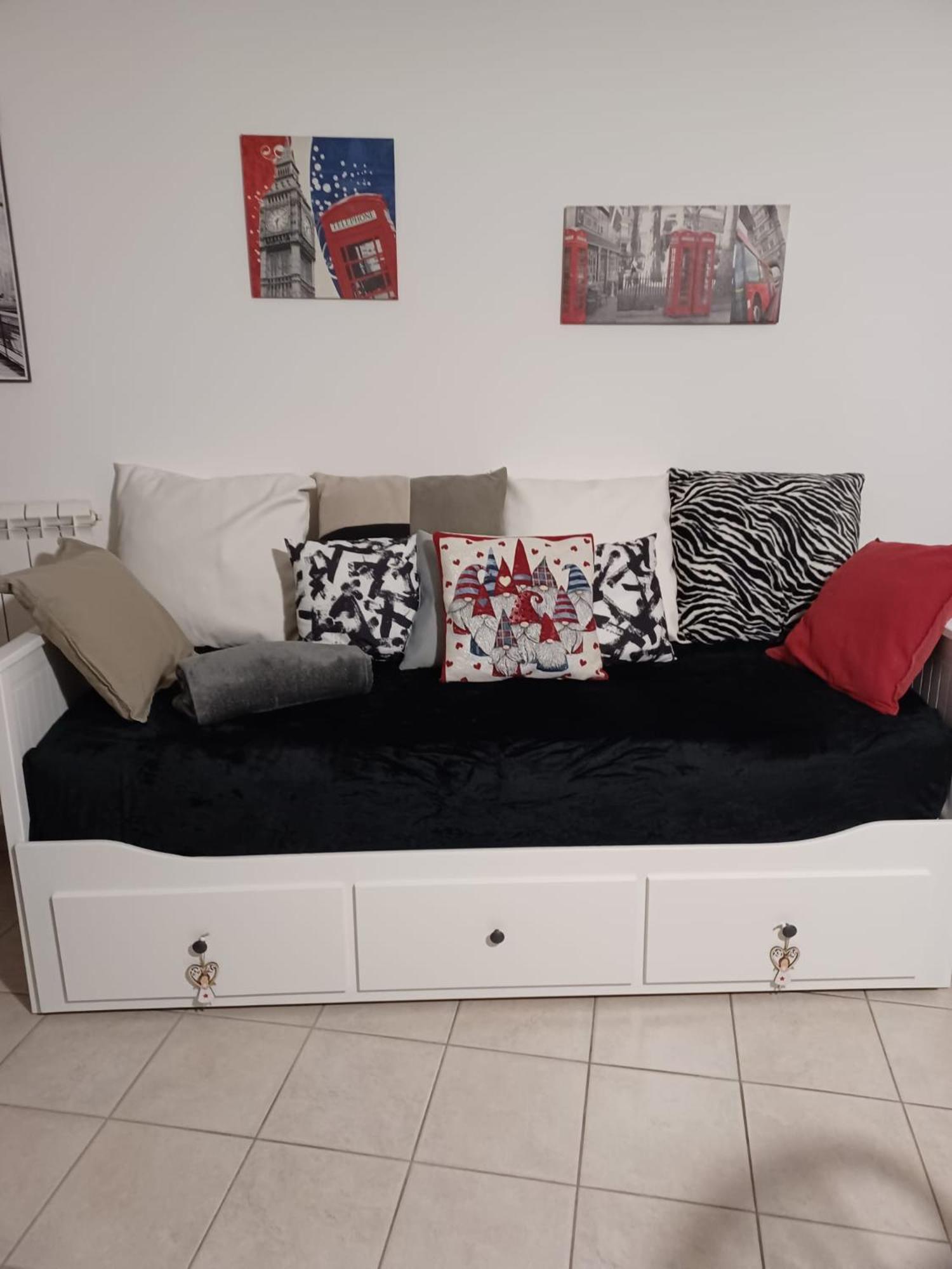 Armareaoverseassuites Fiumicino Buitenkant foto